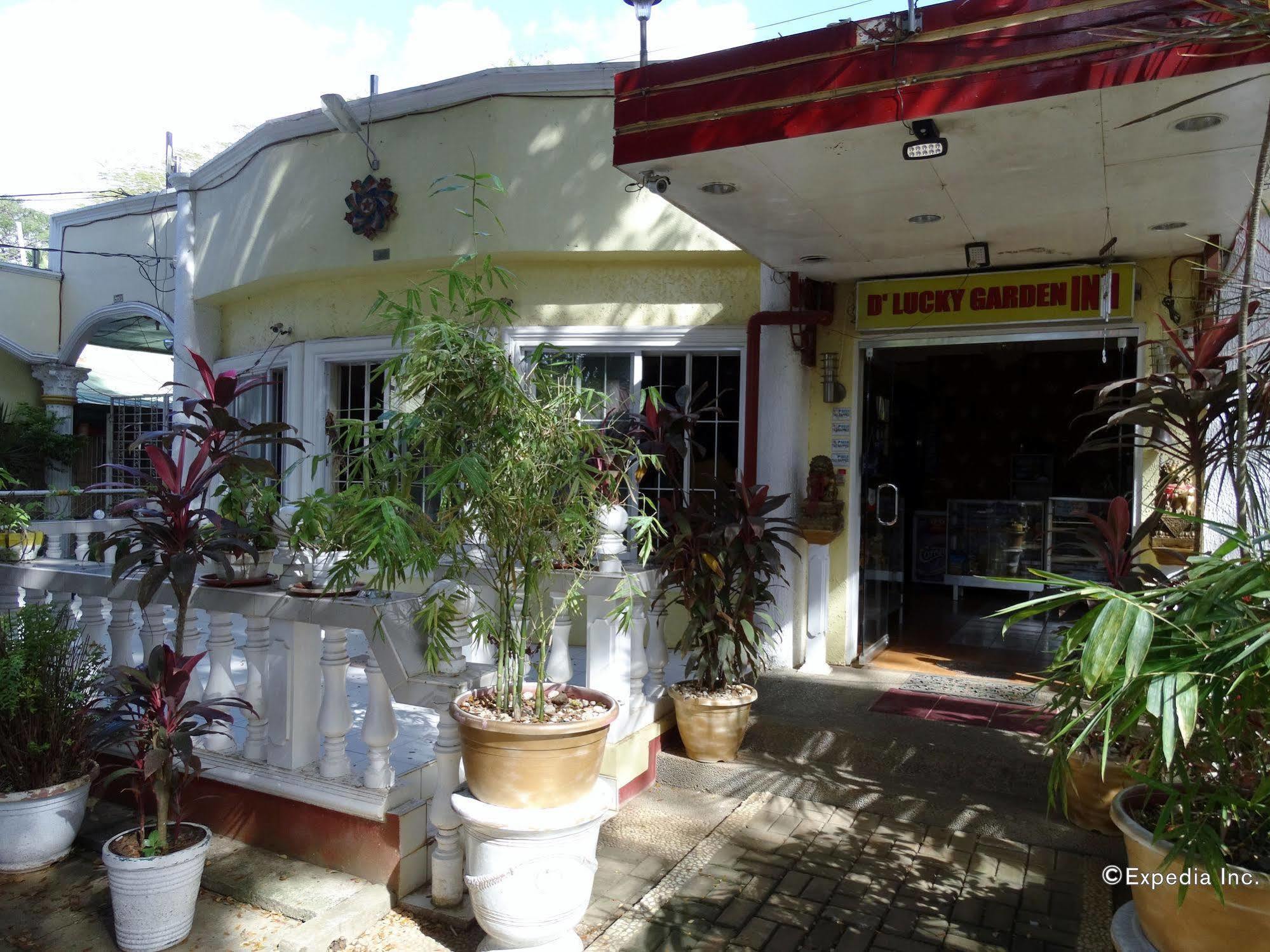 D'Lucky Garden Inn & Suites Tiniguiban Exterior foto